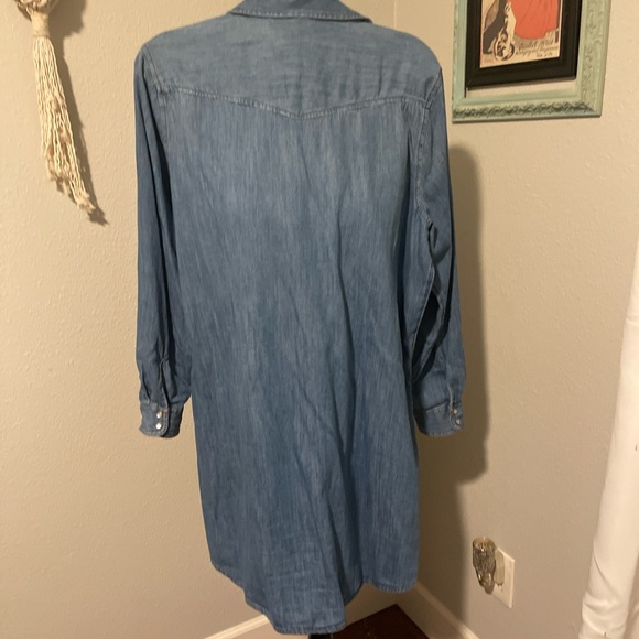 Old Navy Light Blue Denim Shirt Dress - Picture 3 of 3